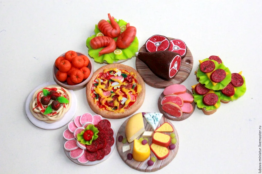 Food from plasticine