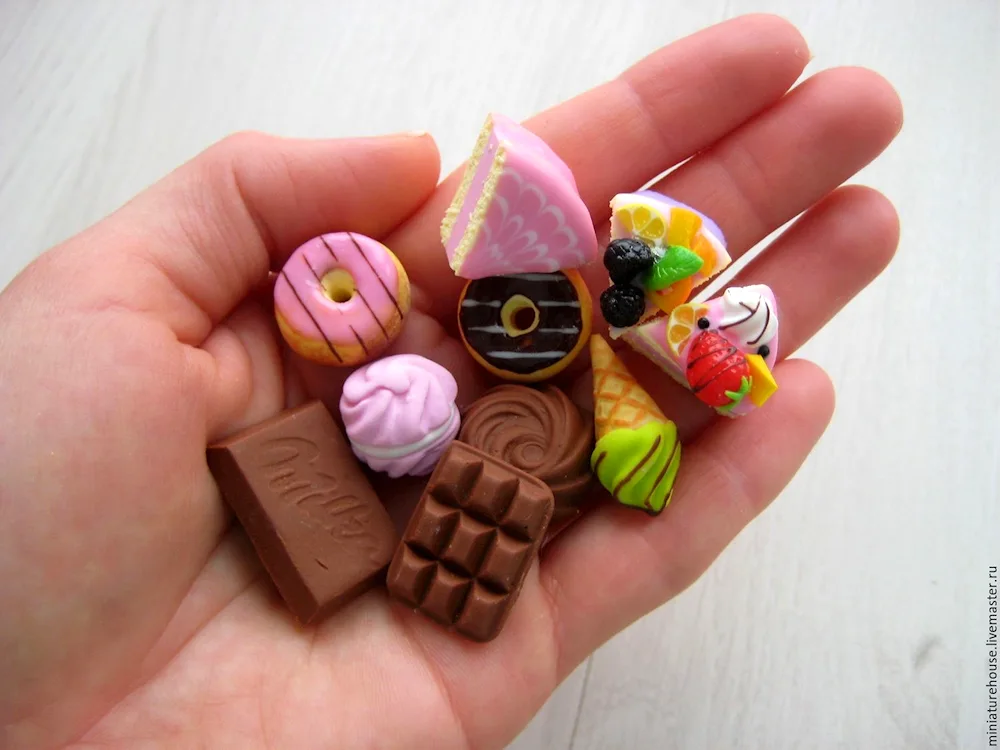 Food from plasticine