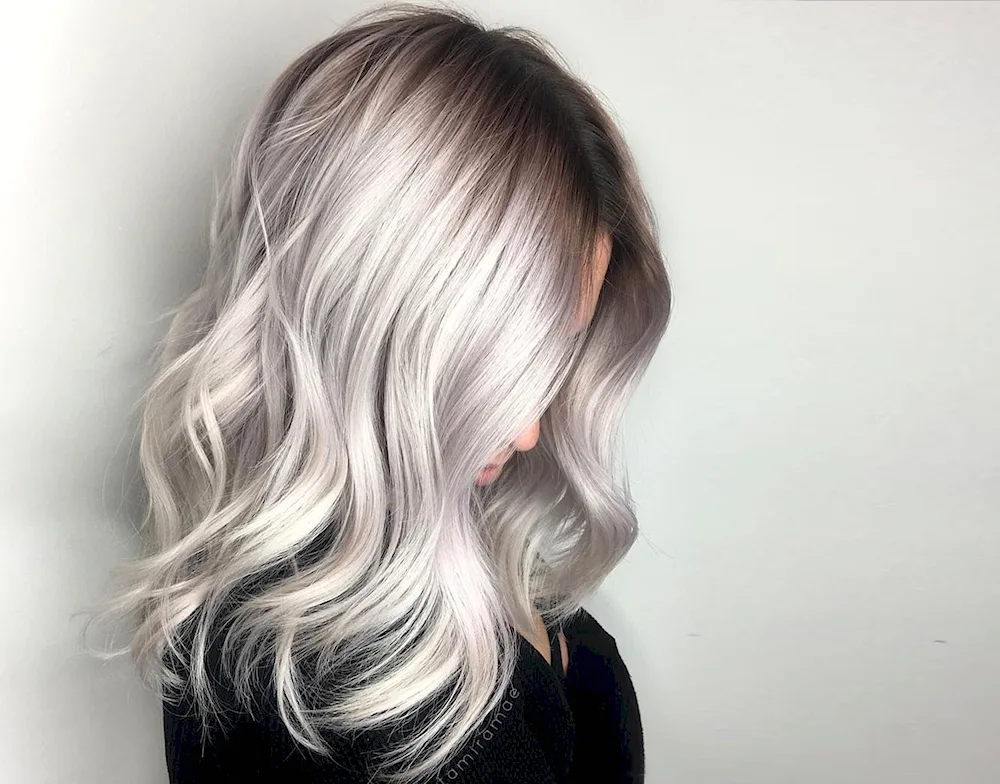 Air touch blond