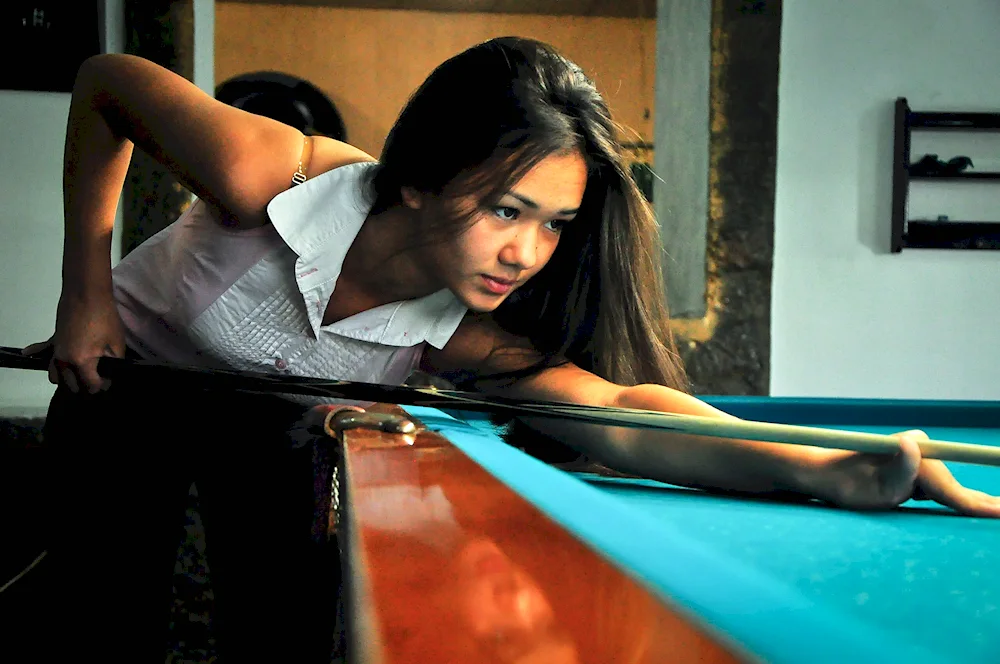 Ekaterina Brytchenkova billiards