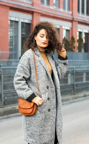 Ekaterina Olshina Oversize