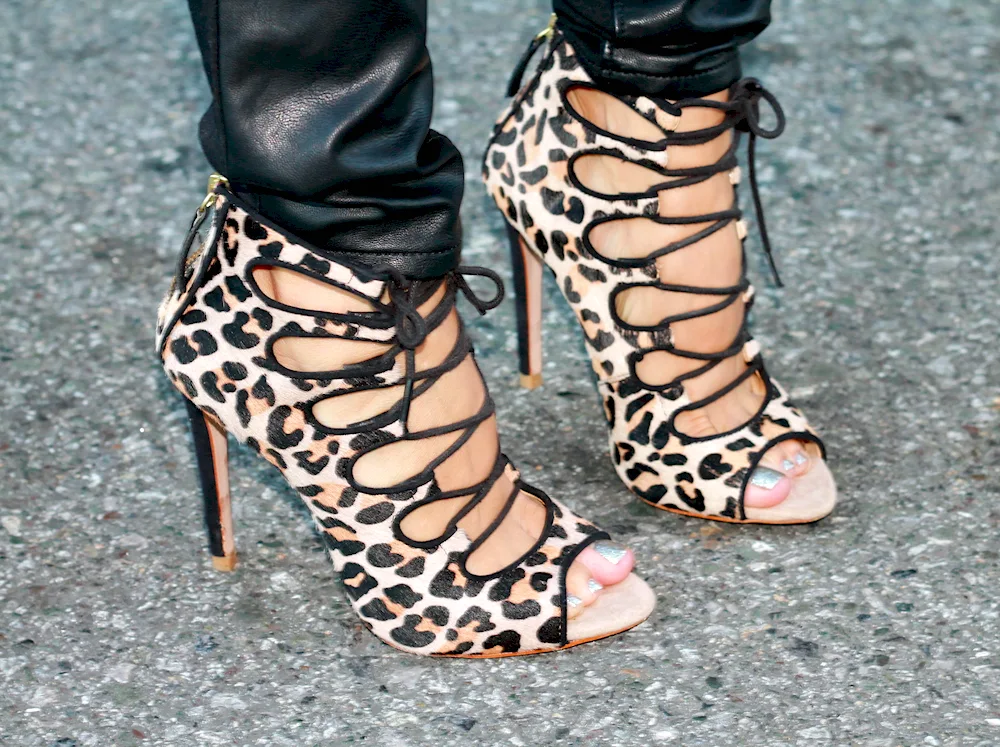 Econica leopard shoes