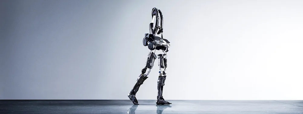 Pneumatic exoskeleton