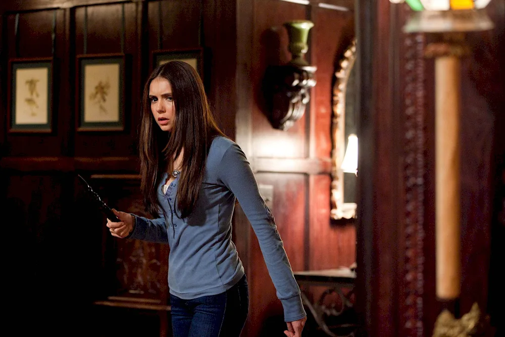 Elena Gilbert Season 2