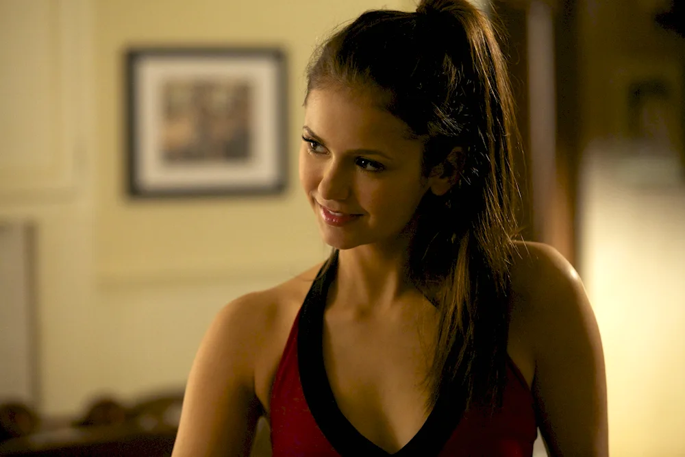 Elena Gilbert The Vampire Diaries