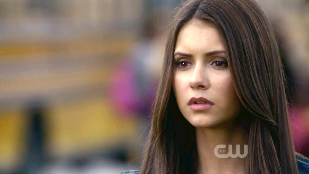 Elena Gilbert Season 2