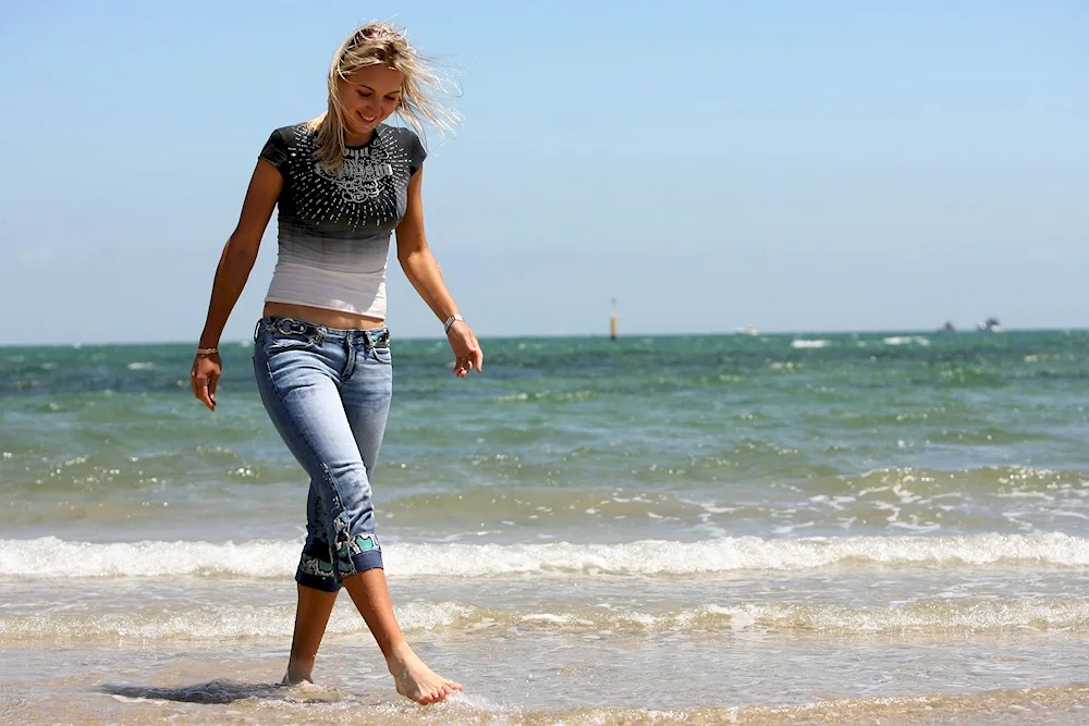 Maria Sharapova in mini