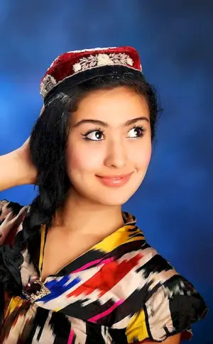 Elina Abay kyzy actress