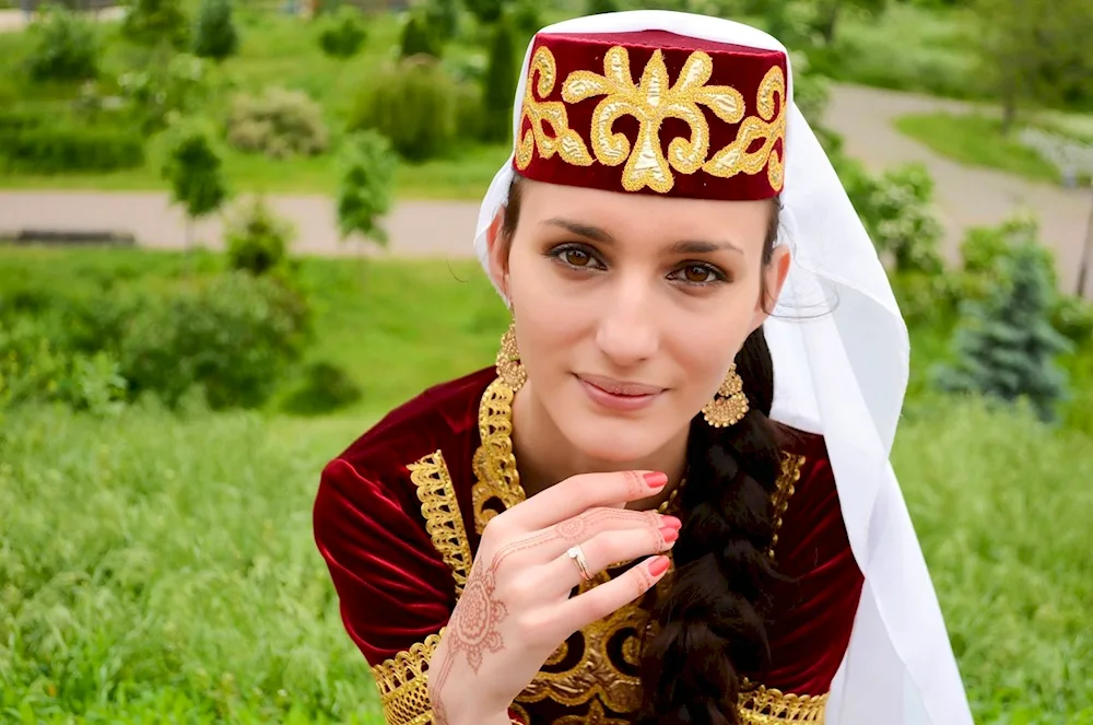 Elina Sosnovskaya singer Crimean Tatar