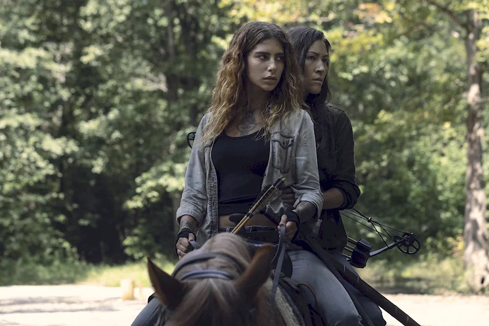 Nadia Hilker Elinor Matsuura The Walking Dead