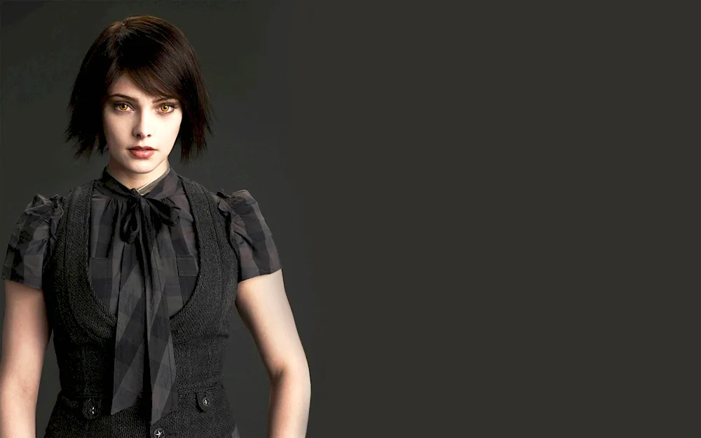 Twilight Alice hairstyle