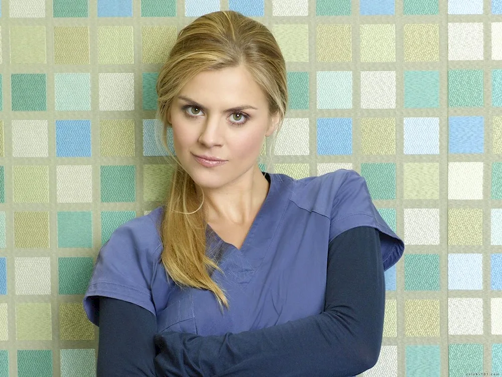 Eliza Coupe