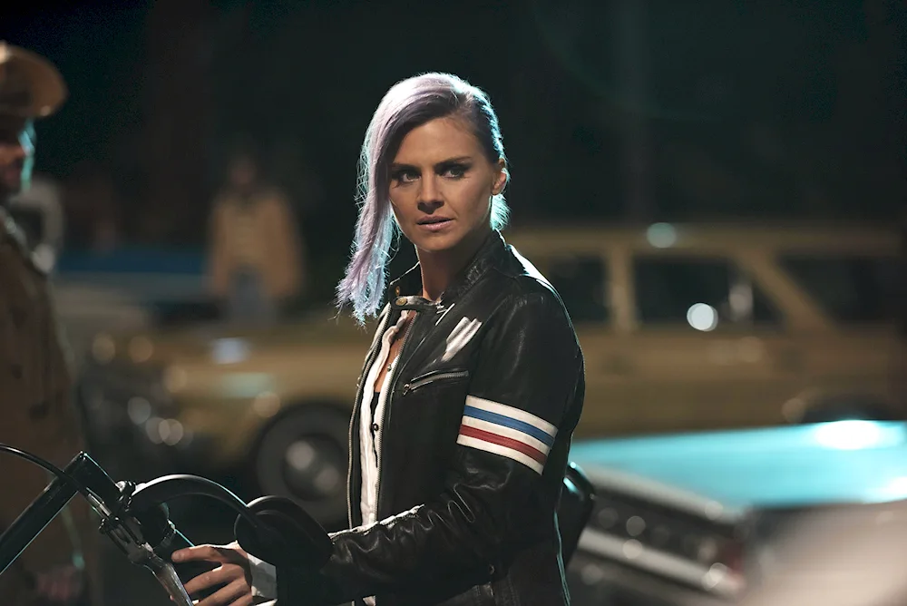 Eliza Coupe