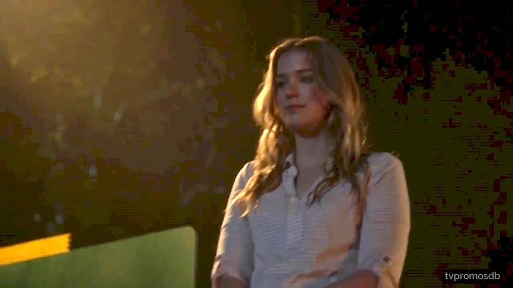 Elizabeth Lail