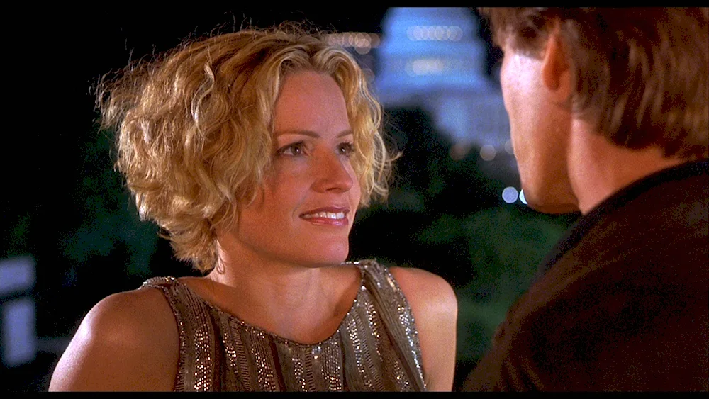 Elizabeth Shue