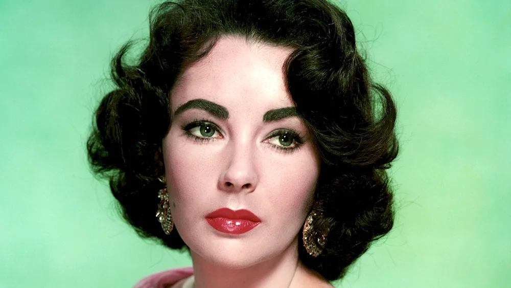 Elizabeth Taylor. Taylor