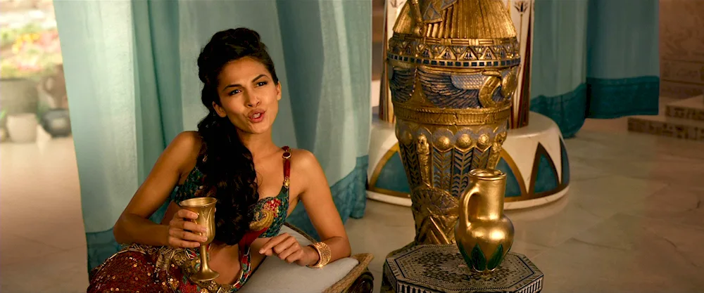 Elodie Jung Gods of Egypt