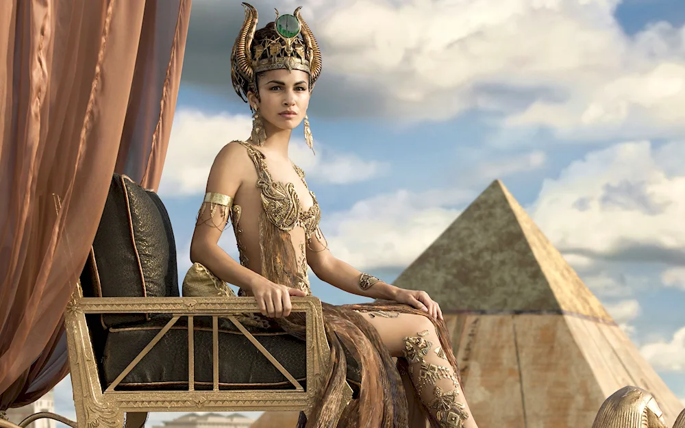 Elodie Jung Gods of Egypt Hathor