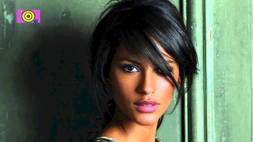 Emanuela de Paula