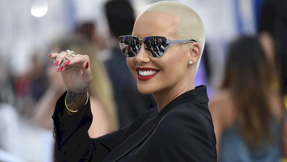 Amber Rose