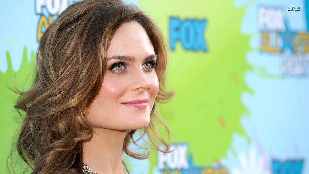 Emily Deschanel