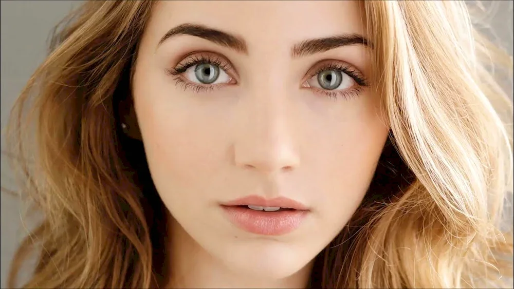 Emily Rudd
