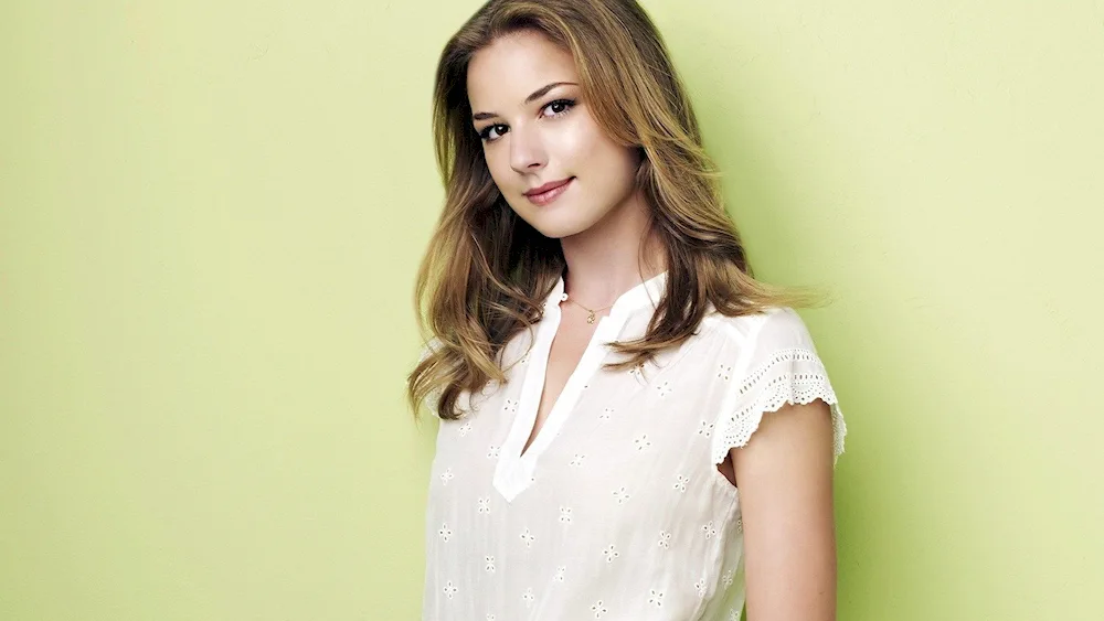 Emily VANCAMP