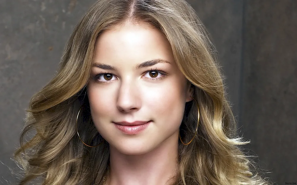 Emily VANCOMP