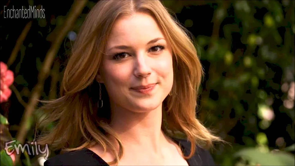 Emily VANCOMP