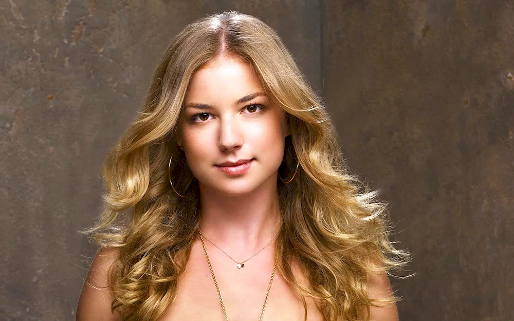 Emily VANCAMP