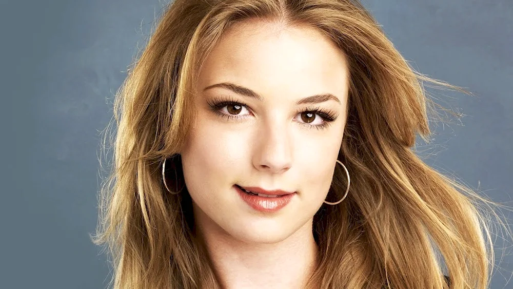 Emily VANCOMP