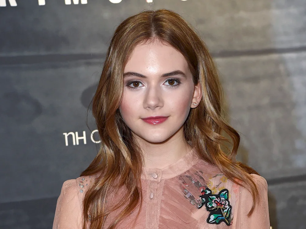 Emilia Jones