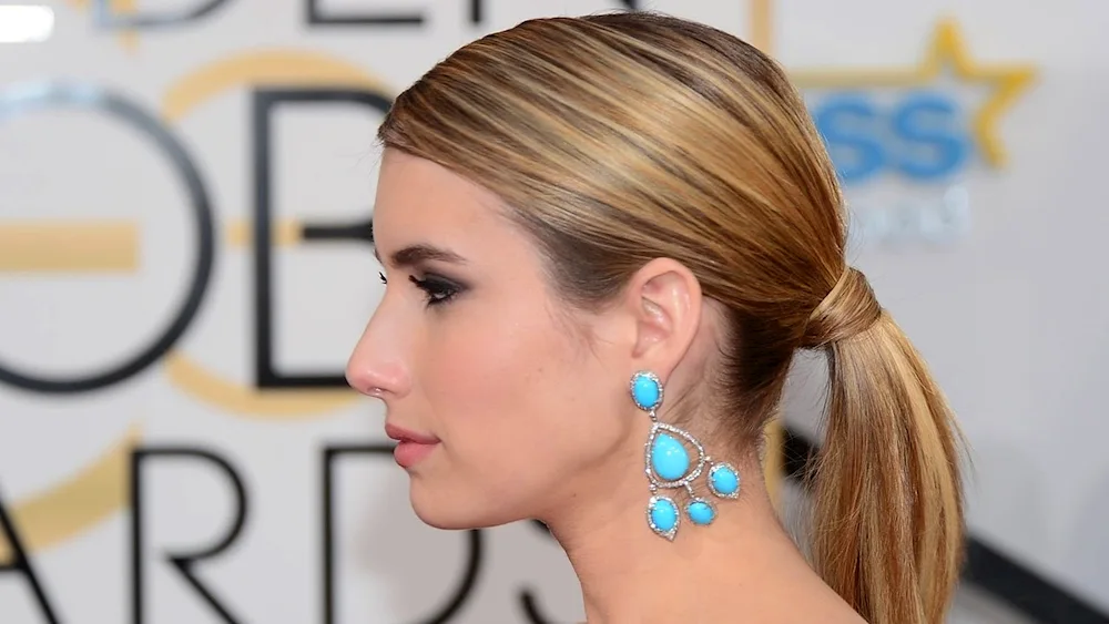 Emma Roberts with ponytail