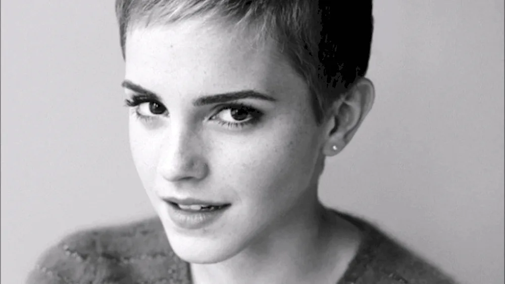 Emma Watson short haircut