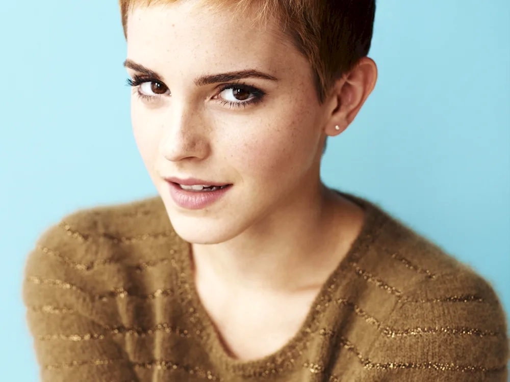 Emma Watson with short haircut Watson short haircut