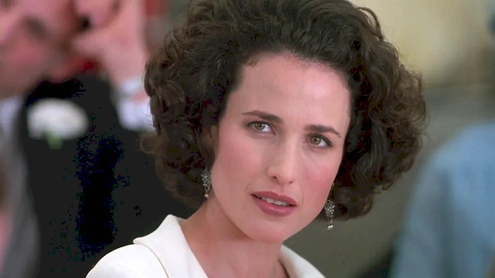 Andie MACDOWELL