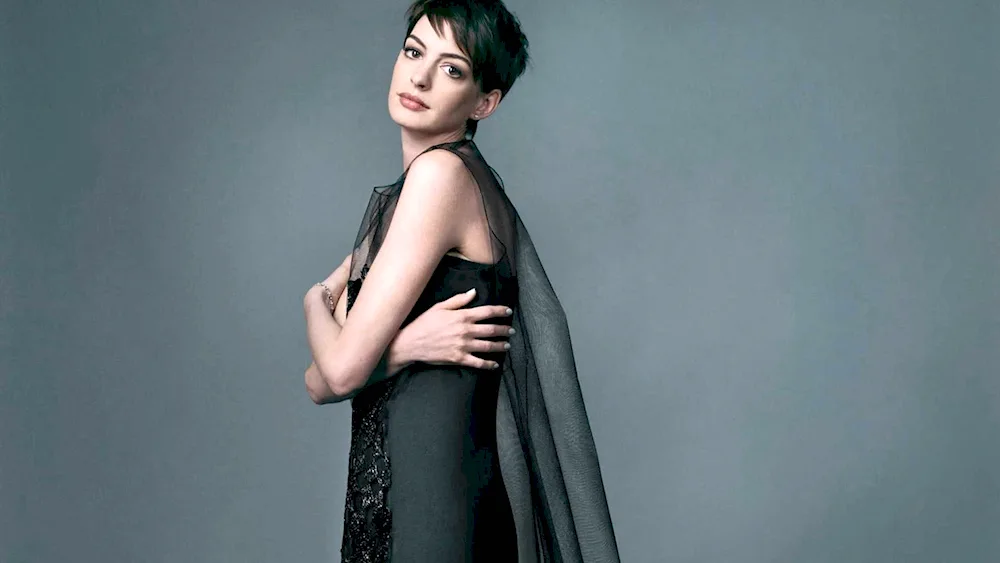 Anne Hathaway