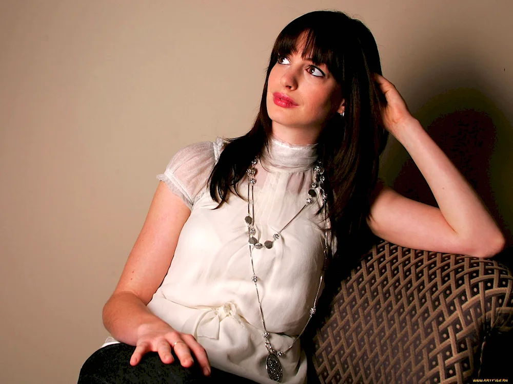 Anne Hathaway with bangs