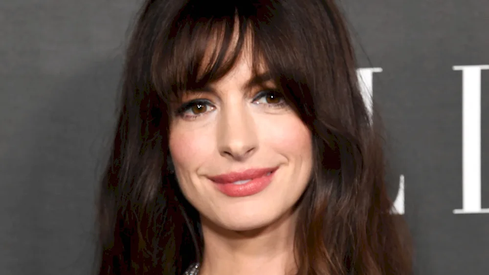 Anne Hathaway with bangs