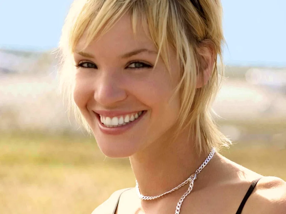 Ashley Scott