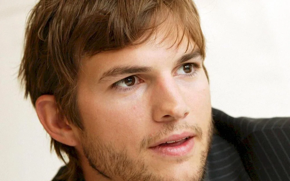 Eshton Kutcher