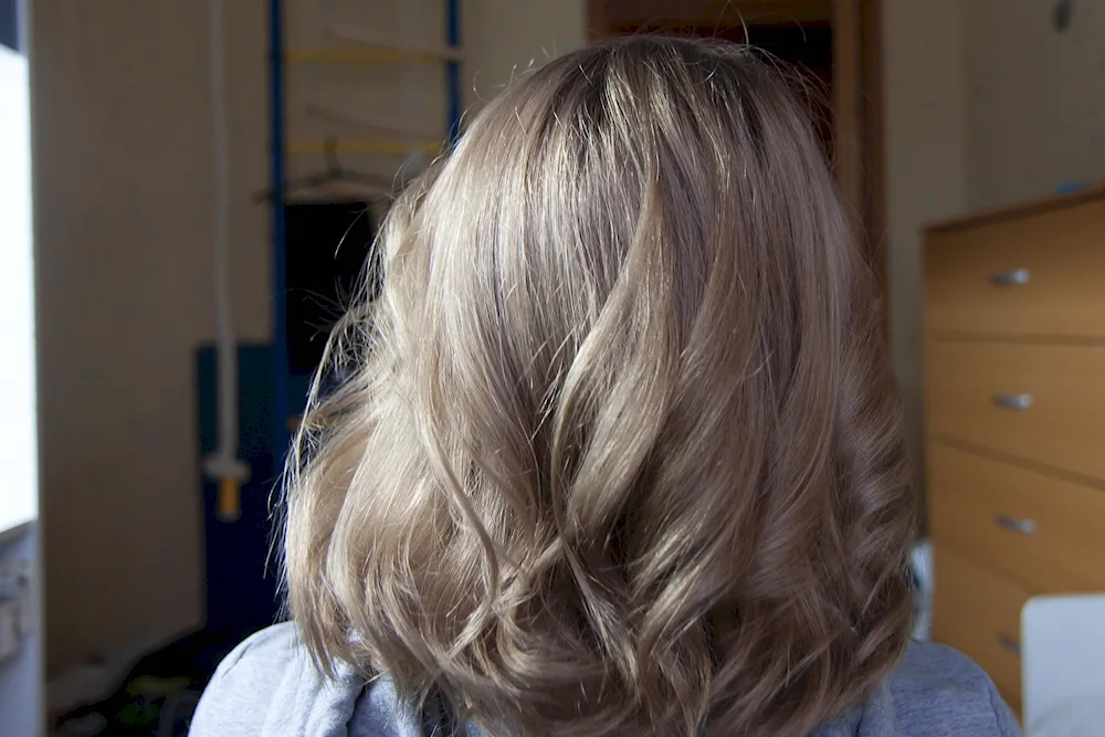Grey hair colouring