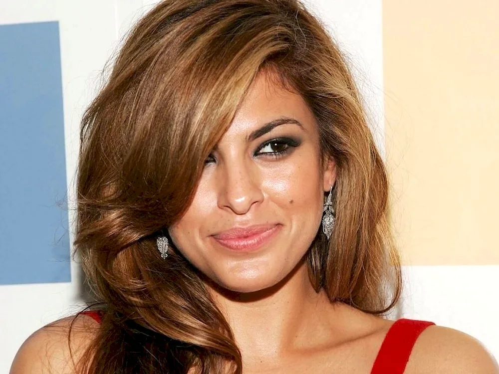 Eva. Mendes