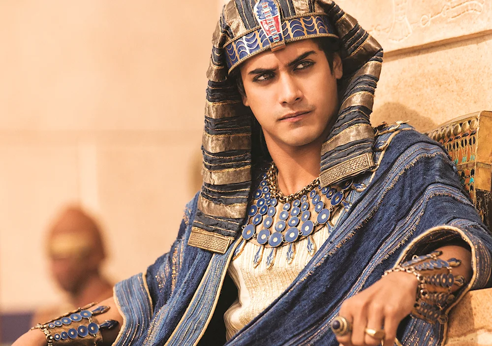 Evan jogia Tutankhamun