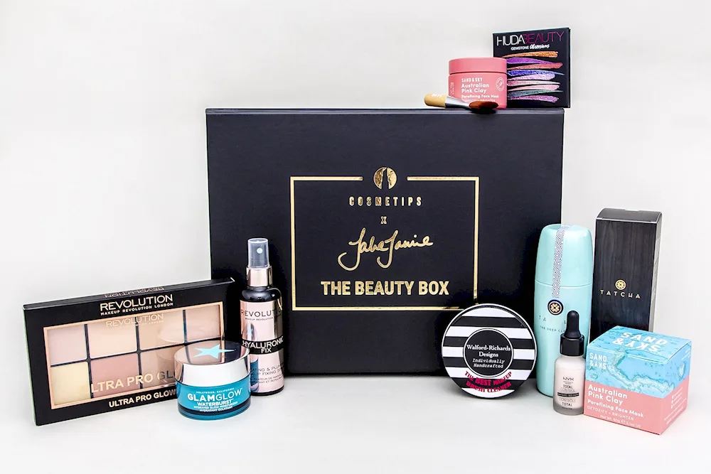 EXGYAN 6-piece Beauty Box