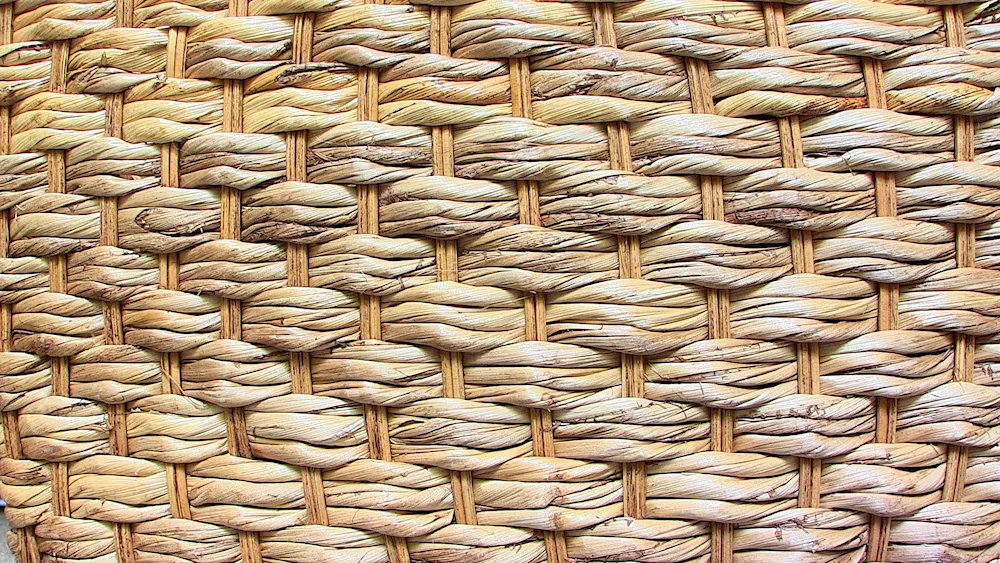 Facture of a wicker basket