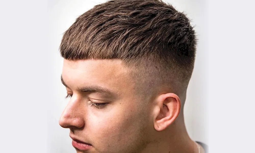 Fade cropped undercut