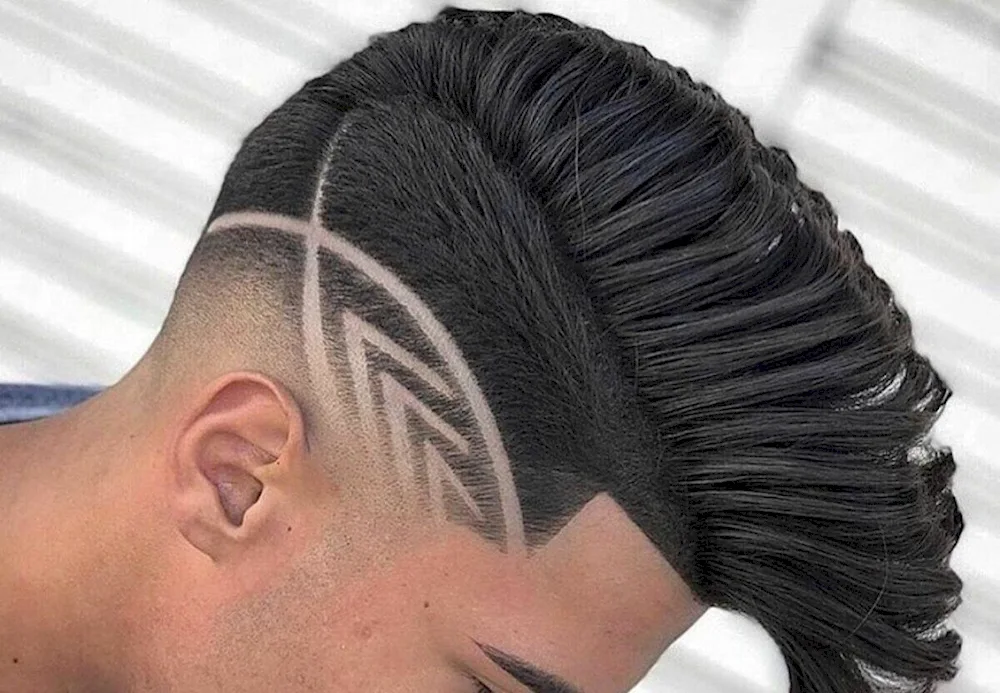 Men's haircuts with stripes