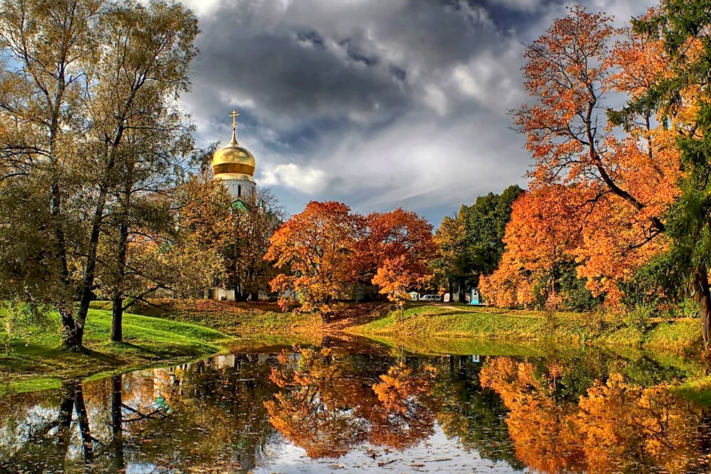 Feodorovsky Cathedral Pushkin Autumn