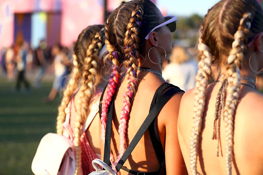 Hip hop hairstyle festival